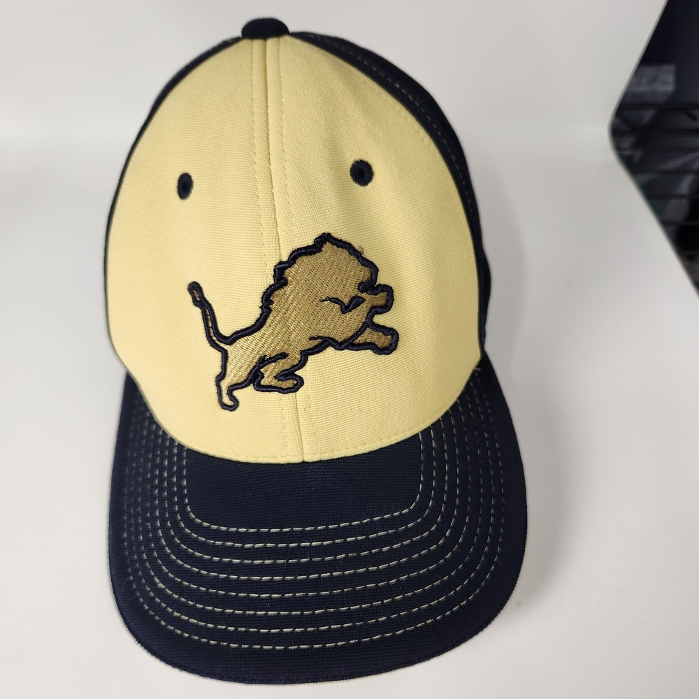 CSCS Lions Hat‎ Cap Fitted Mens Large Navy Gold High School Football Pacific